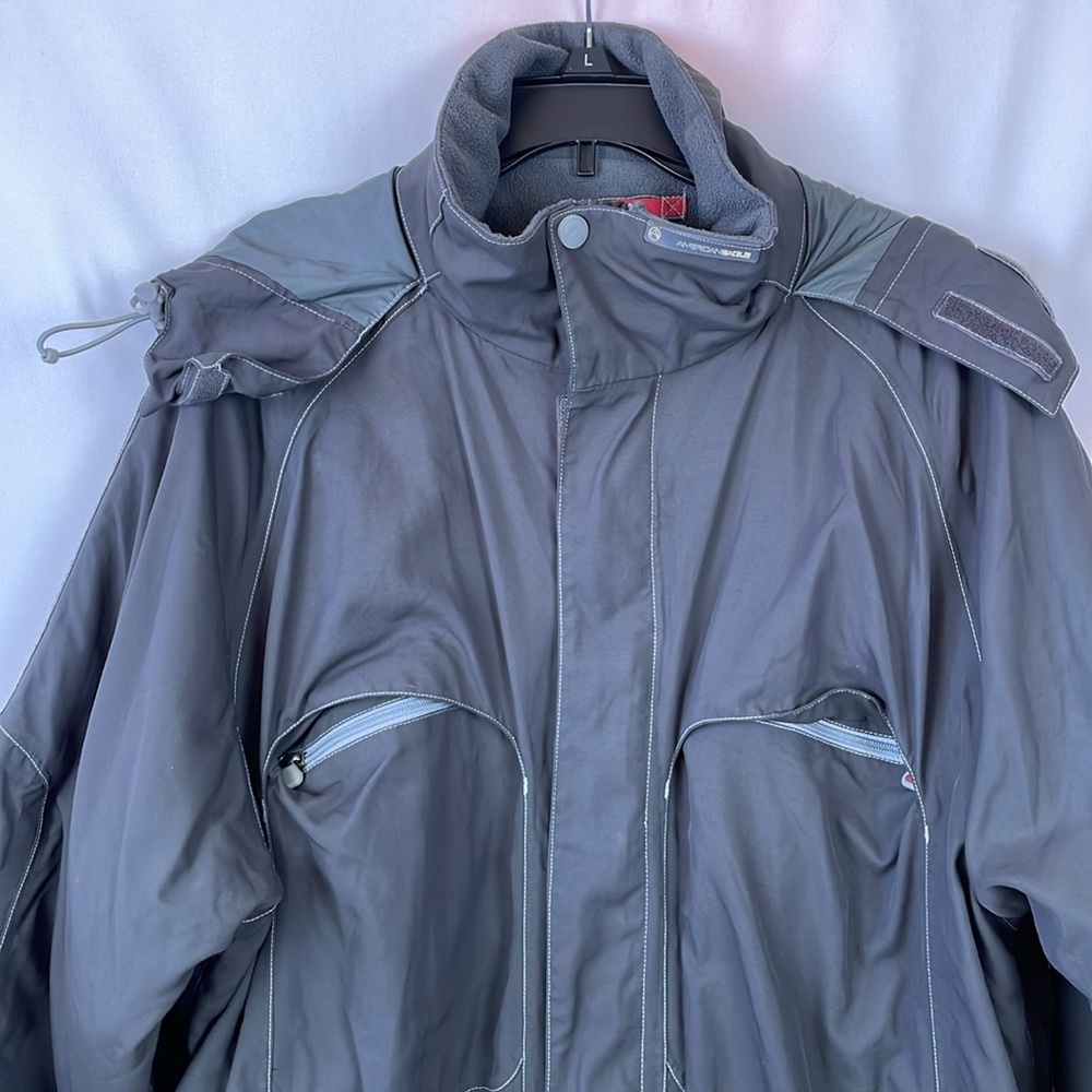 American Eagle Men's Gray Hooded Ski Jacket w/Lots of Zipper Pockets - Size XL - Picture 3 of 17